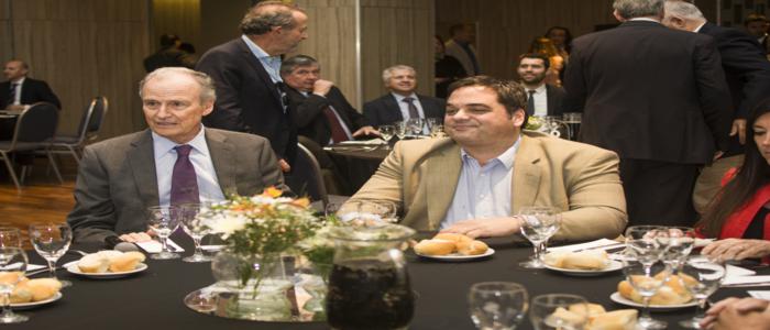 Triaca negó exigencias del FMI para imponer una reforma laboral