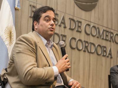 Triaca dice que el FMI no impone una Reforma Laboral pero defendió el fondo de cese laboral