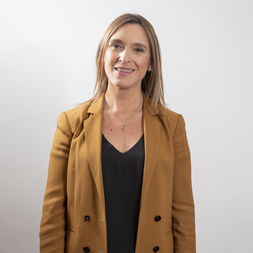 Mgter. María Belén MENDÉ